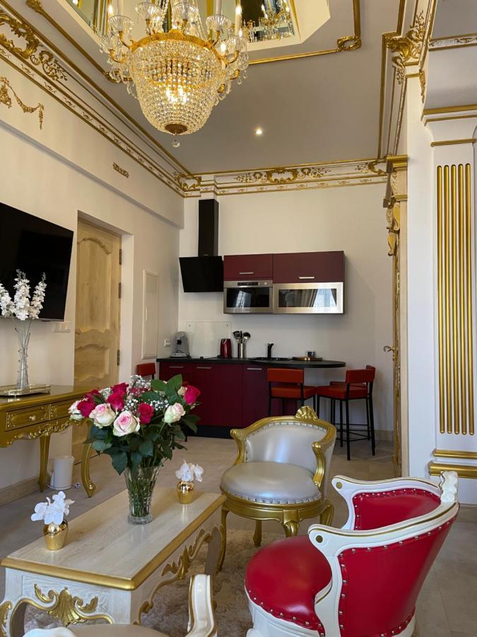 Suite Imperiale Eglise Du Couvent Narbonne Dış mekan fotoğraf